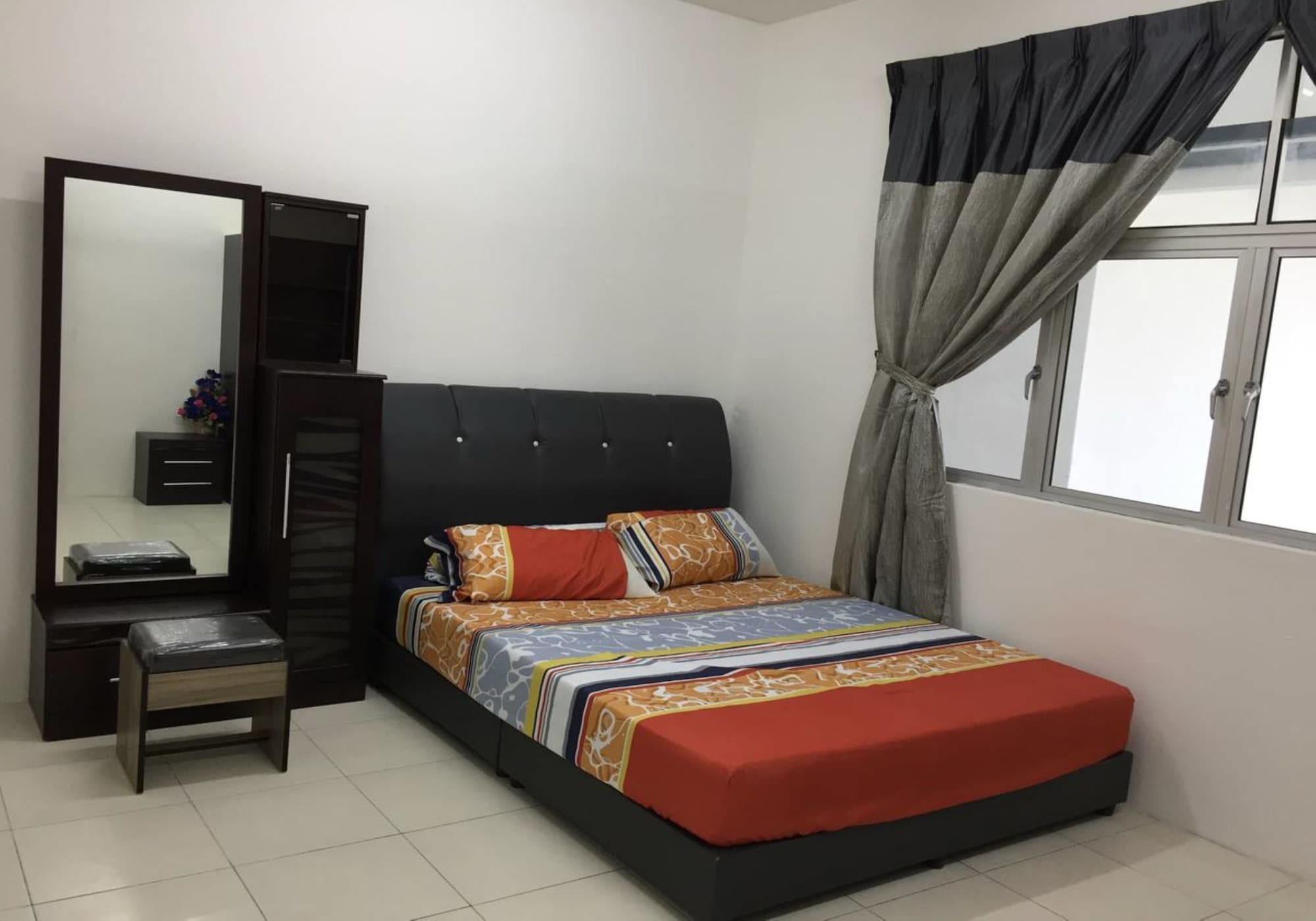 Bistari Homestay Parit Raja Dış mekan fotoğraf